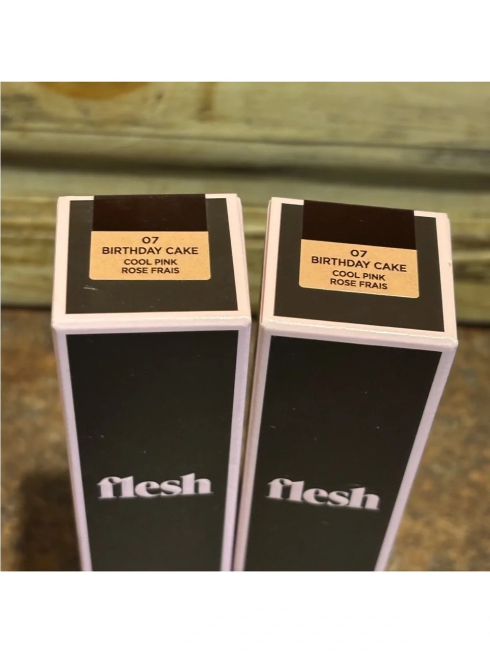 2 New fresh Foundation Shade 07 Birthday Cake